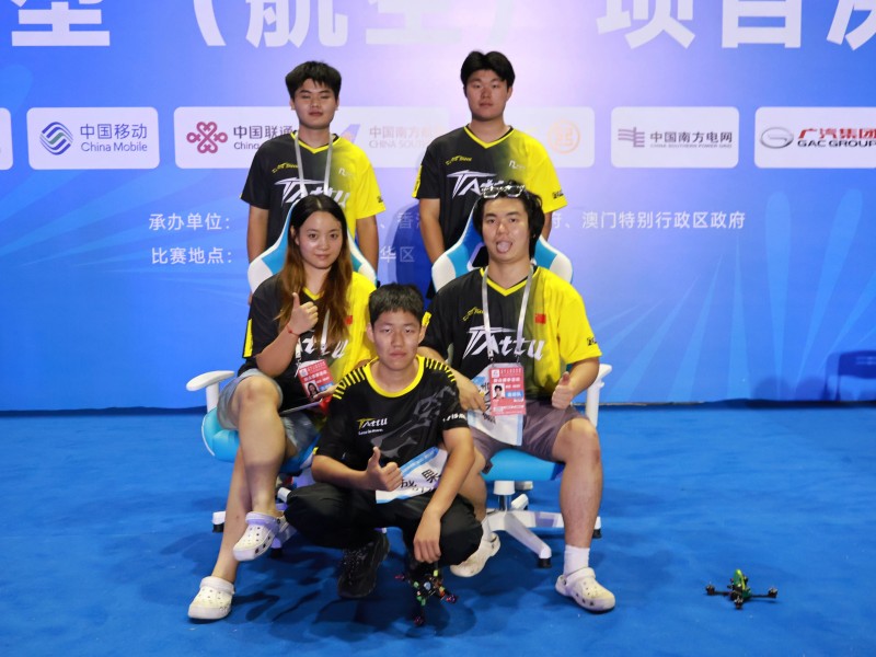 蓋夢(mèng)天團(tuán)